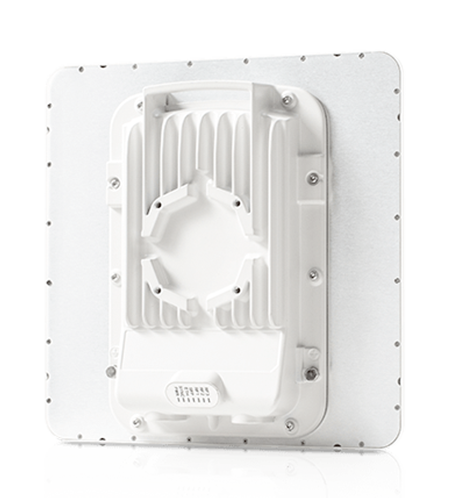 R.T.C. Cambium Networks Wireless and Ethernet PTP Backhaul Solutions PTP 550